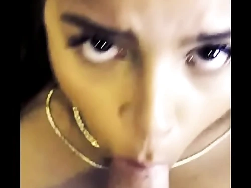 Hooker beurette bais&eacute;e &agrave; l&rsquo;h&ocirc;tel